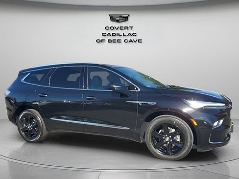 Used 2023 Buick Enclave Essence w/ Experience Buick Package image 12