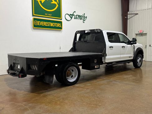 Used 2024 Ford F550 4x4 Crew Cab Super Duty w/ XLT Value Package image 3