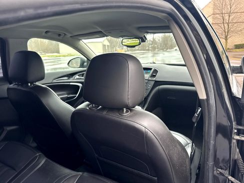 Used 2012 Buick Regal Premium image 18