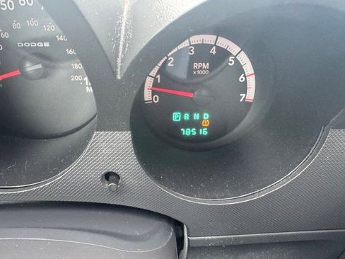 Used 2011 Dodge Nitro Heat image 16