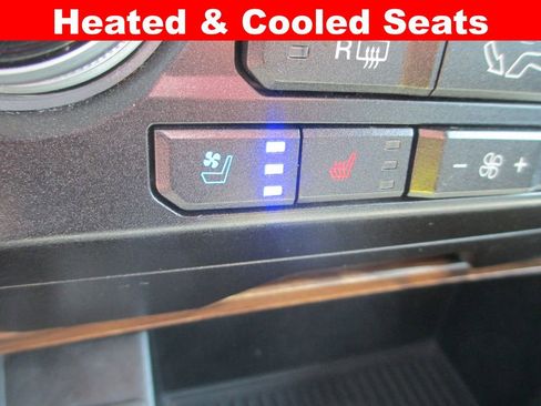 Used 2019 Ford F150 Lariat w/ Equipment Group 502A Luxury image 17