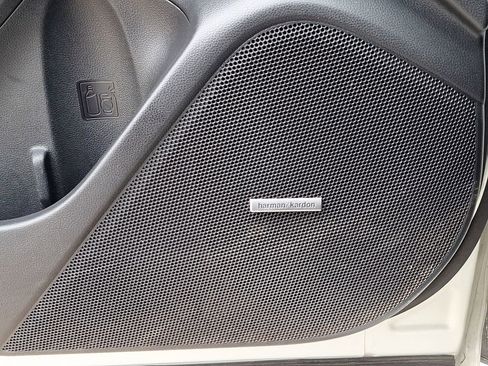 Used 2021 Subaru Forester Touring w/ Popular Package #2 image 21