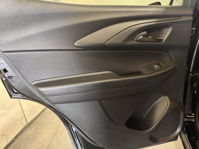 New 2026 Chevrolet TrailBlazer RS w/ Convenience Package FWD image 24