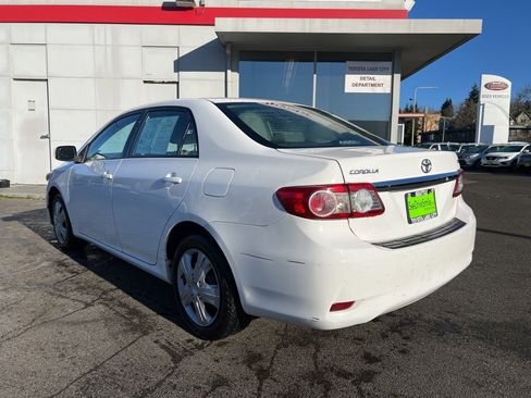 Used 2012 Toyota Corolla LE image 6
