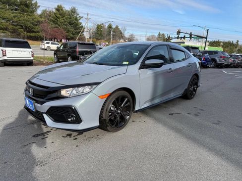 Used 2019 Honda Civic Sport image 2