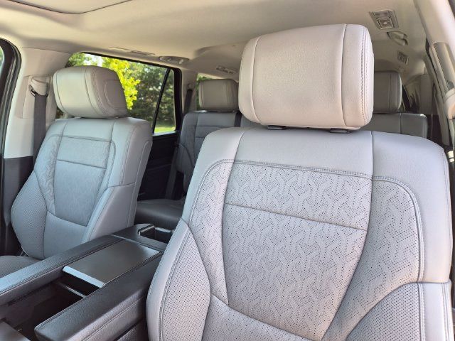 Used 2023 Toyota Sequoia SR5 w/ SR5 Premium Package AWD/4WD image 16