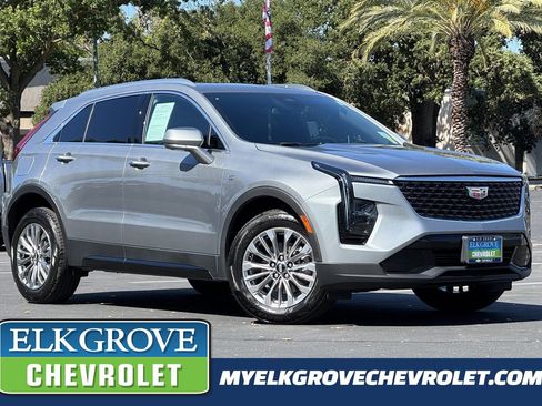 Used 2025 Cadillac XT4 Premium Luxury FWD image 1
