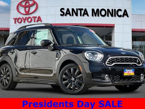Used 2020 MINI Cooper Countryman S image 1