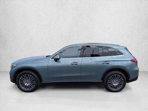 Certified 2026 Mercedes-Benz GLC 300 image 9