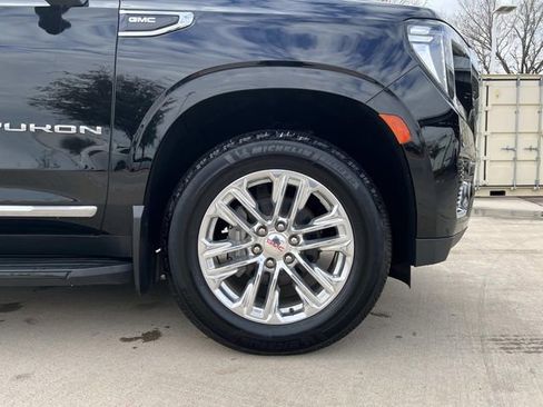 Used 2021 GMC Yukon SLT image 8