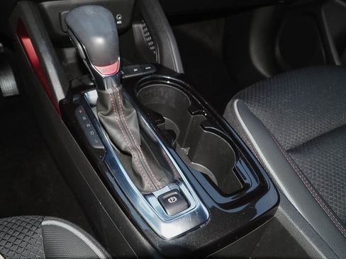 Used 2023 Chevrolet TrailBlazer RS image 19