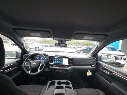 New 2026 Chevrolet Silverado 1500 LT image 19