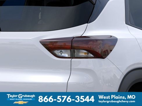 New 2026 Chevrolet TrailBlazer LS w/ LS Convenience Package AWD/4WD image 11