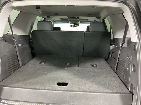 Used 2015 Chevrolet Tahoe LTZ AWD/4WD image 30
