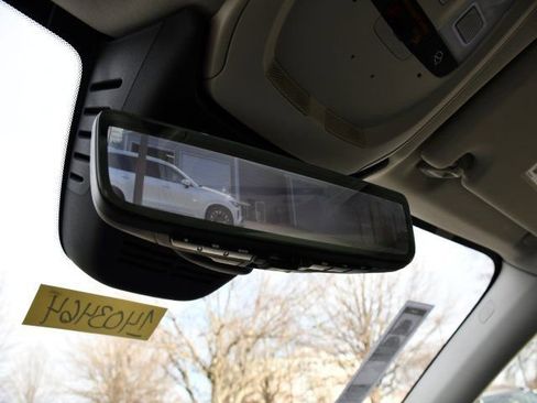 New 2026 Volvo XC60 B5 Ultra w/ Protection Package Premier image 14