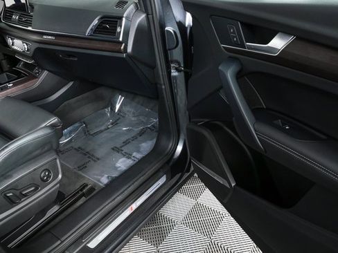 Used 2023 Audi Q5 2.0T Premium Plus w/ Premium Plus Package image 25