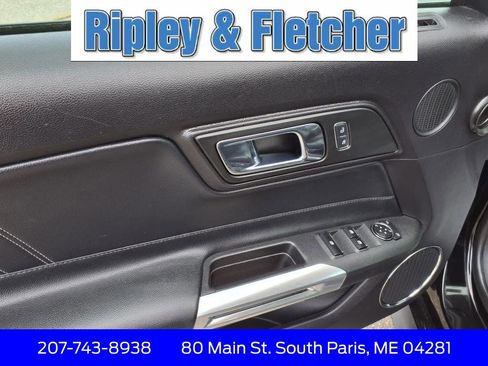 Used 2017 Ford Mustang Premium image 10