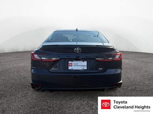 New 2026 Toyota Camry SE FWD image 4