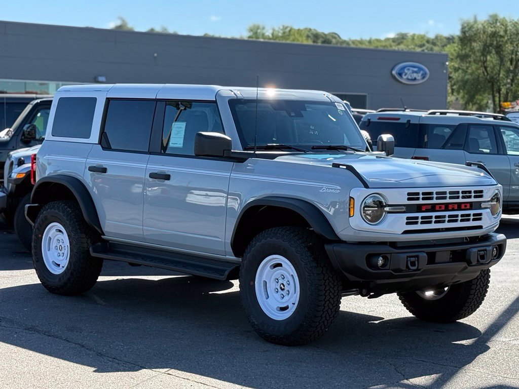 New 2026 Ford Bronco Heritage Edition AWD/4WD image 31