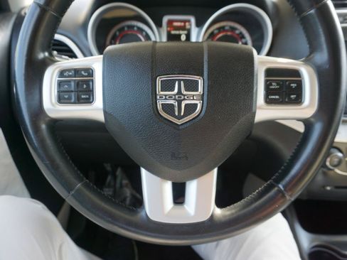 Used 2018 Dodge Journey SXT w/ Connectivity Group AWD/4WD image 16