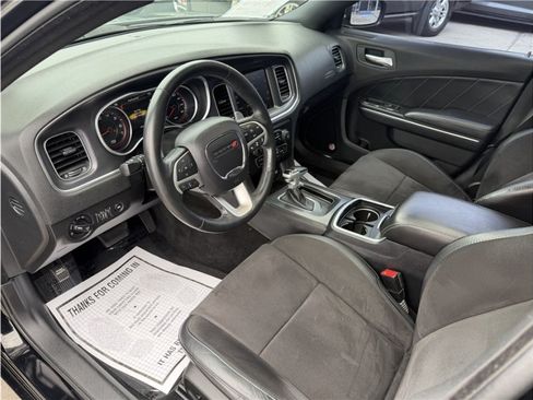 Used 2015 Dodge Charger R/T RWD image 19