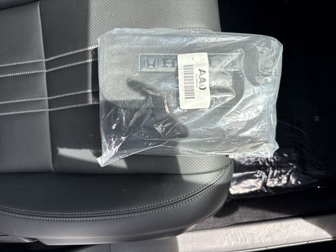 Certified 2023 Honda HR-V EX-L image 35