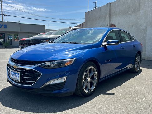 Used 2023 Chevrolet Malibu LT FWD image 7