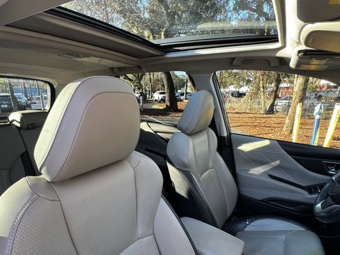 Used 2020 Subaru Forester Limited image 46