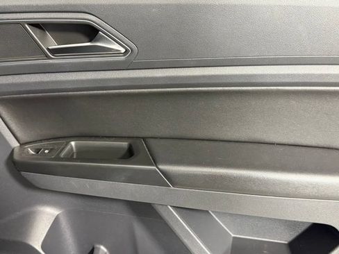 Used 2018 Volkswagen Atlas SEL AWD/4WD image 26