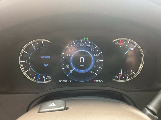 Used 2017 Cadillac Escalade Premium Luxury AWD/4WD image 11