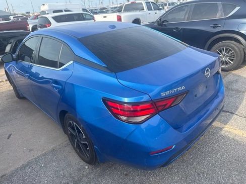 Used 2024 Nissan Sentra SV FWD image 5