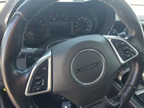 Used 2021 Chevrolet Camaro LT w/ RS Package RWD image 7