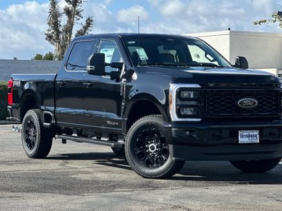 New 2025 Ford F250 XLT w/ Black Appearance Package