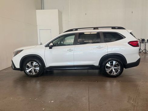 Certified 2023 Subaru Ascent Premium w/ Convenience Package AWD/4WD image 16