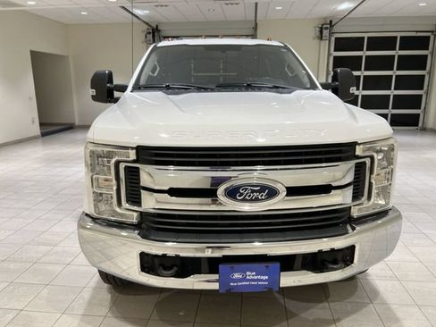 Used 2018 Ford F350 XLT AWD/4WD image 8