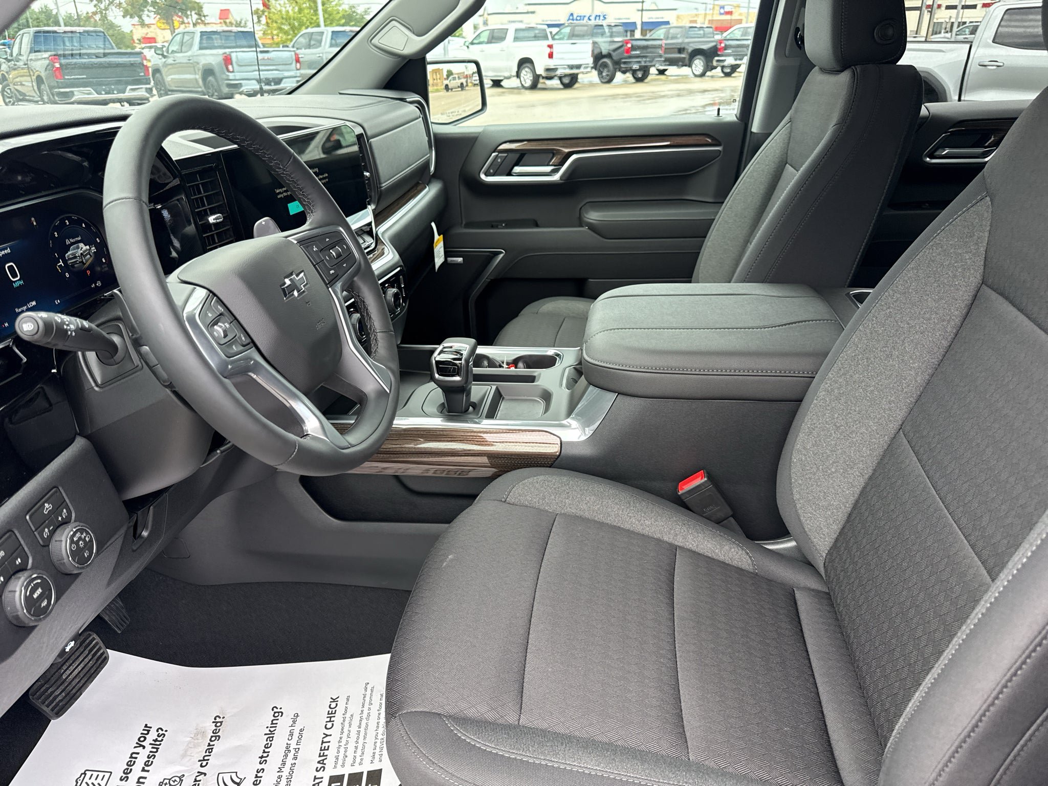 New 2026 Chevrolet Silverado 1500 RST w/ Convenience Package II AWD/4WD image 8