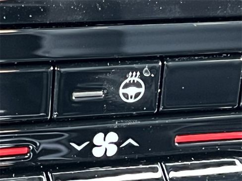 New 2025 Jeep Grand Cherokee Limited w/ Trailer Tow Package image 27