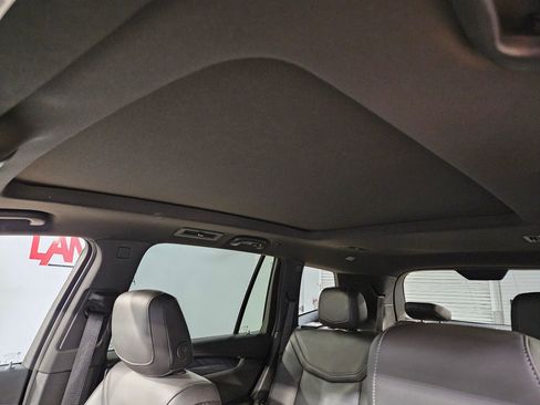 Used 2025 Cadillac XT6 Premium Luxury image 26