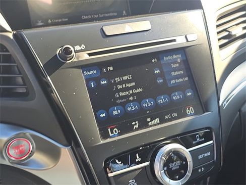 Used 2019 Acura ILX w/ Premium Package image 21