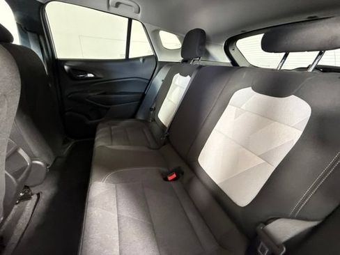 Used 2024 Chevrolet Trax LS w/ LS Convenience Package FWD image 25