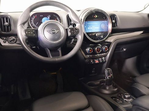 Used 2024 MINI Cooper Countryman S image 2