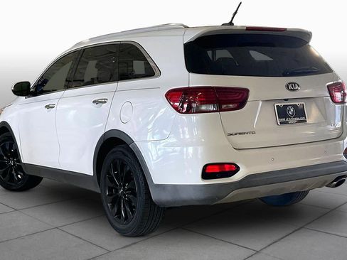 Used 2020 Kia Sorento EX FWD image 11