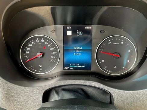 Used 2021 Mercedes-Benz Sprinter 3500 image 22