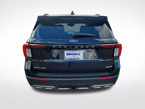 New 2026 Ford Explorer Active w/ Active Comfort Package AWD/4WD image 4