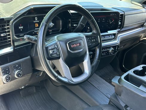 Used 2023 GMC Sierra 1500 SLE AWD/4WD image 25