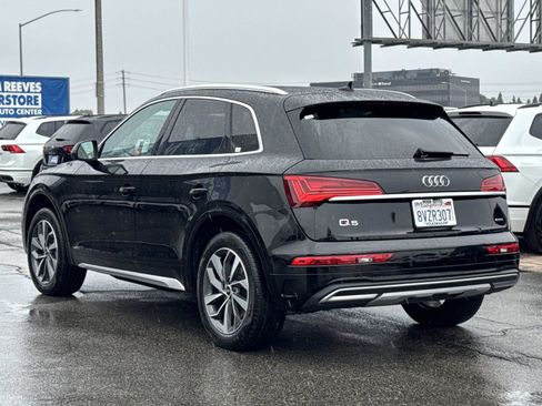 Used 2021 Audi Q5 Premium Plus w/ Premium Plus Package image 3