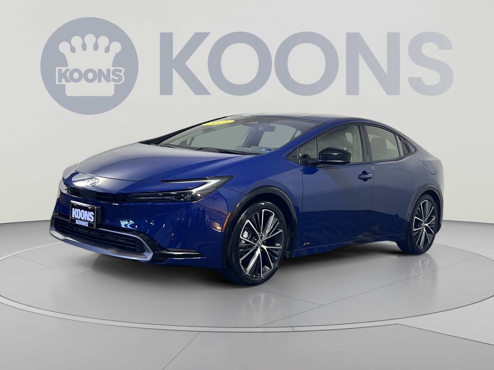 Used 2025 Toyota Prius XLE AWD/4WD image 1