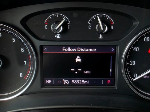 Used 2021 Buick Enclave Premium w/ Surround and Sites Package AWD/4WD image 34
