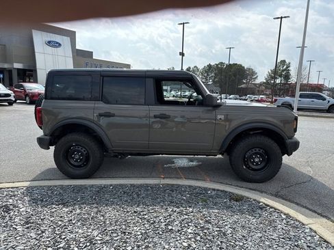 New 2026 Ford Bronco Big Bend image 12