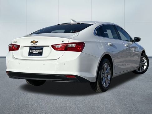 Used 2023 Chevrolet Malibu LT w/ Driver Confidence Package image 2